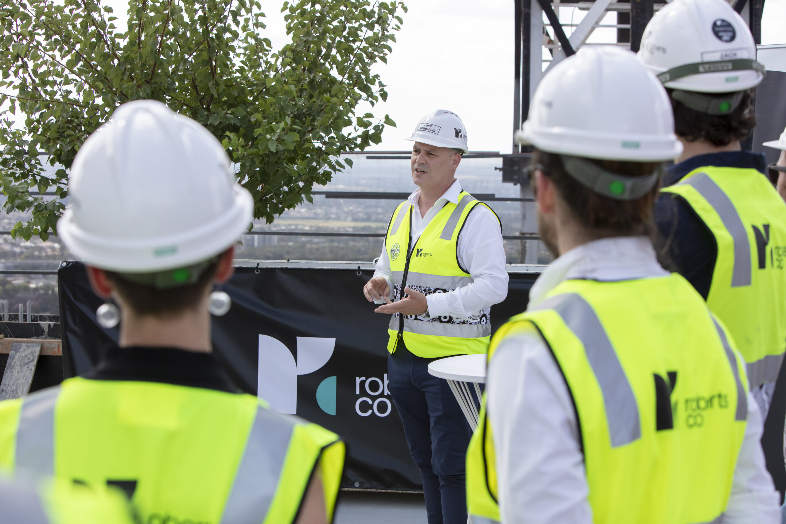 Uno Melbourne Topping Out